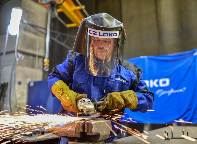 Zámečník/svářeč - vhodné i pro absolventy